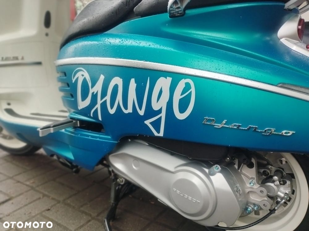 Peugeot Django - 28