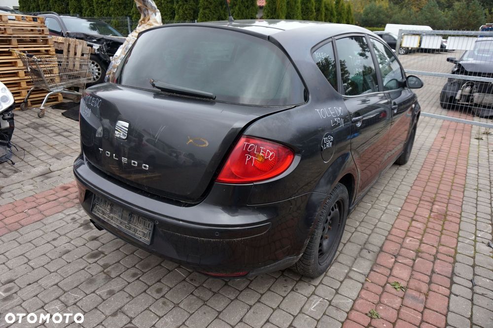 SEAT TOLEDO III 5P 2004 LS9N 2.0 TDI BKD 140KM GNE CZARNY na części - 5