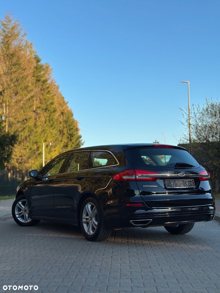 Ford Mondeo 2.0 EcoBlue Titanium - 11