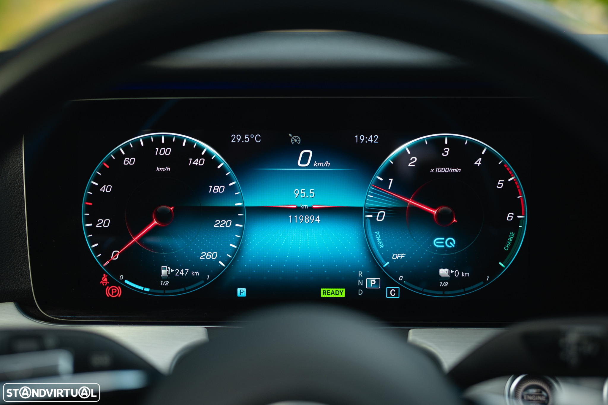Mercedes-Benz E 300 de Avantgarde - 25