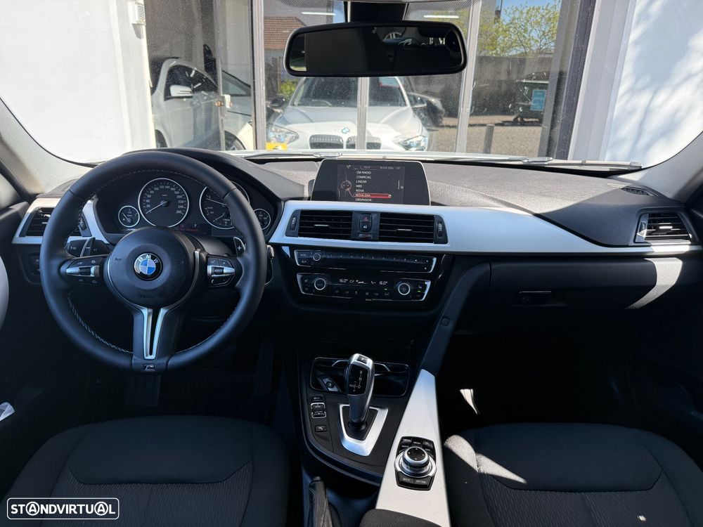 BMW 318 d Aut. - 15