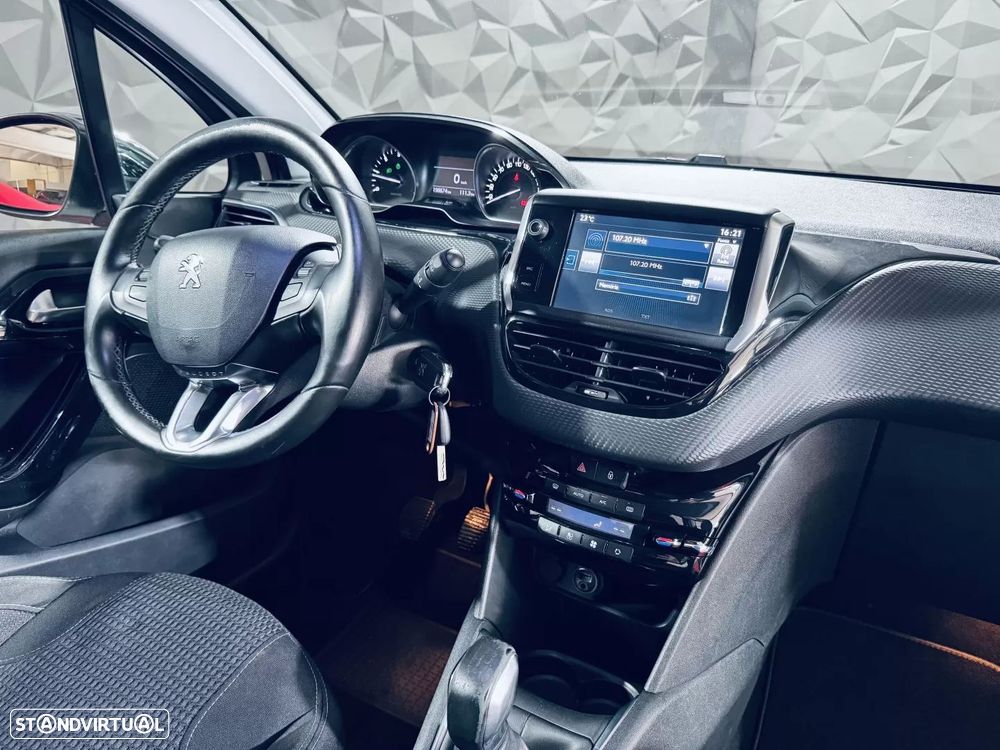 Peugeot 208 1.6 BlueHDi Allure - 17