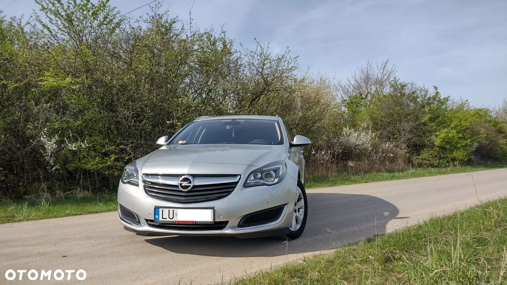 Opel Insignia 2.0 CDTI 4x4 Sports Tourer - 1