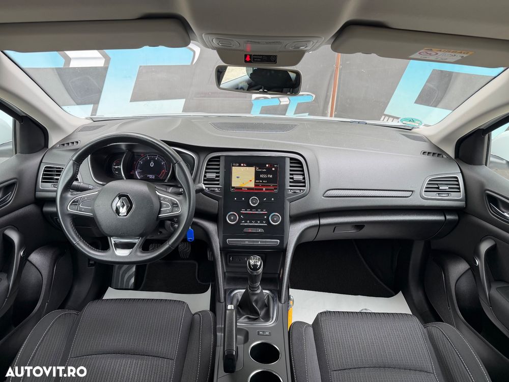 Renault Megane TCe 115 GPF LIFE - 7