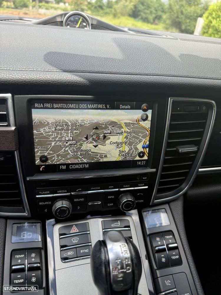 Porsche Panamera S E-Hybrid - 28