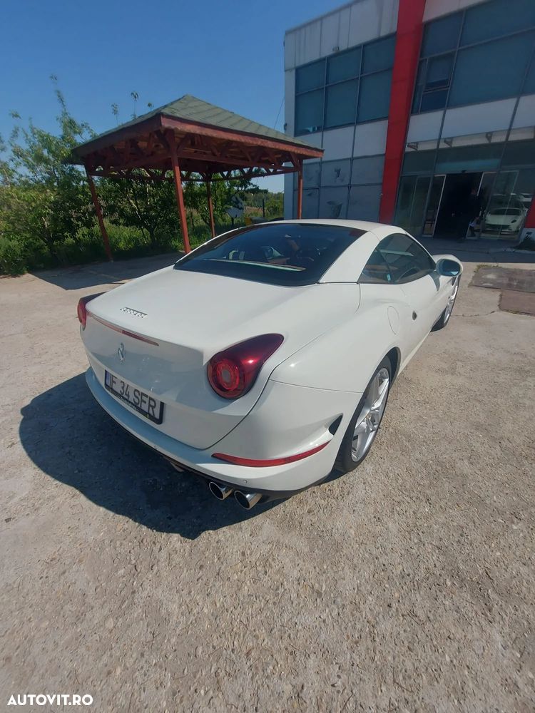 Ferrari California - 6