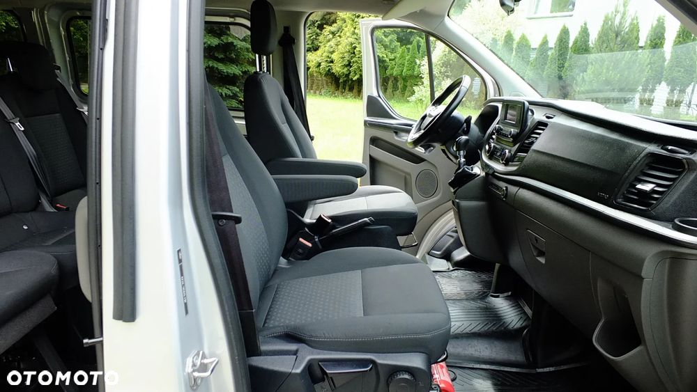 Ford Transit Custom - 16