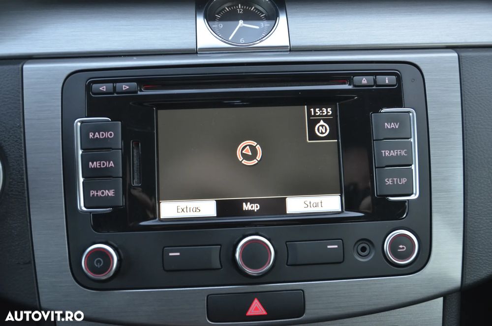 Volkswagen Passat 1.4 TSI Comfortline DSG - 35