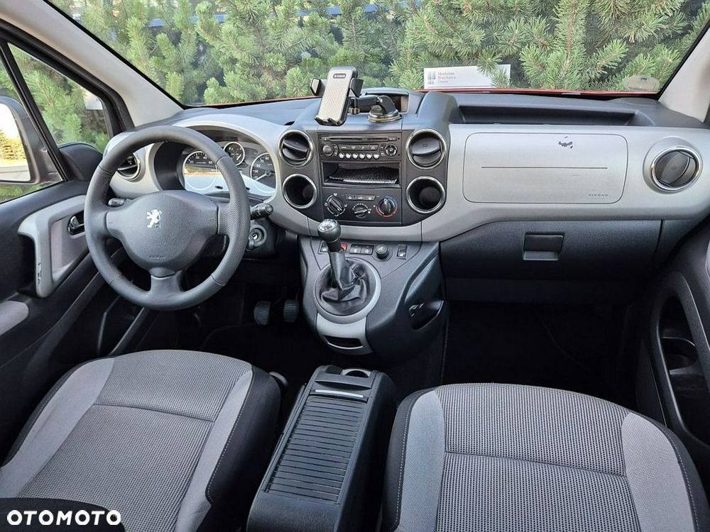 Peugeot Partner 98 VTi Family - 8