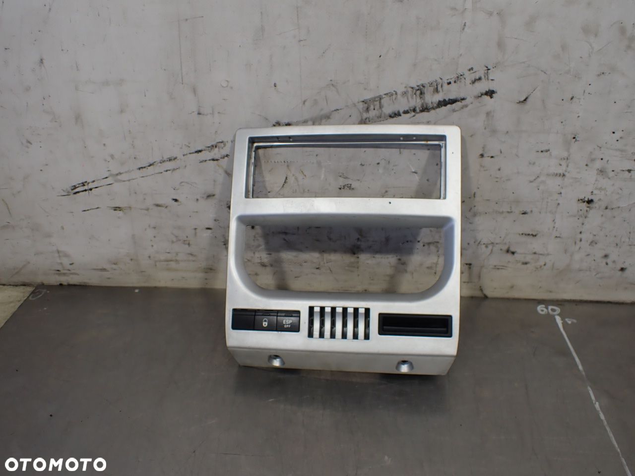 RAMKA RADIA PEUGEOT 1007 1.6 F663746X.B - 1