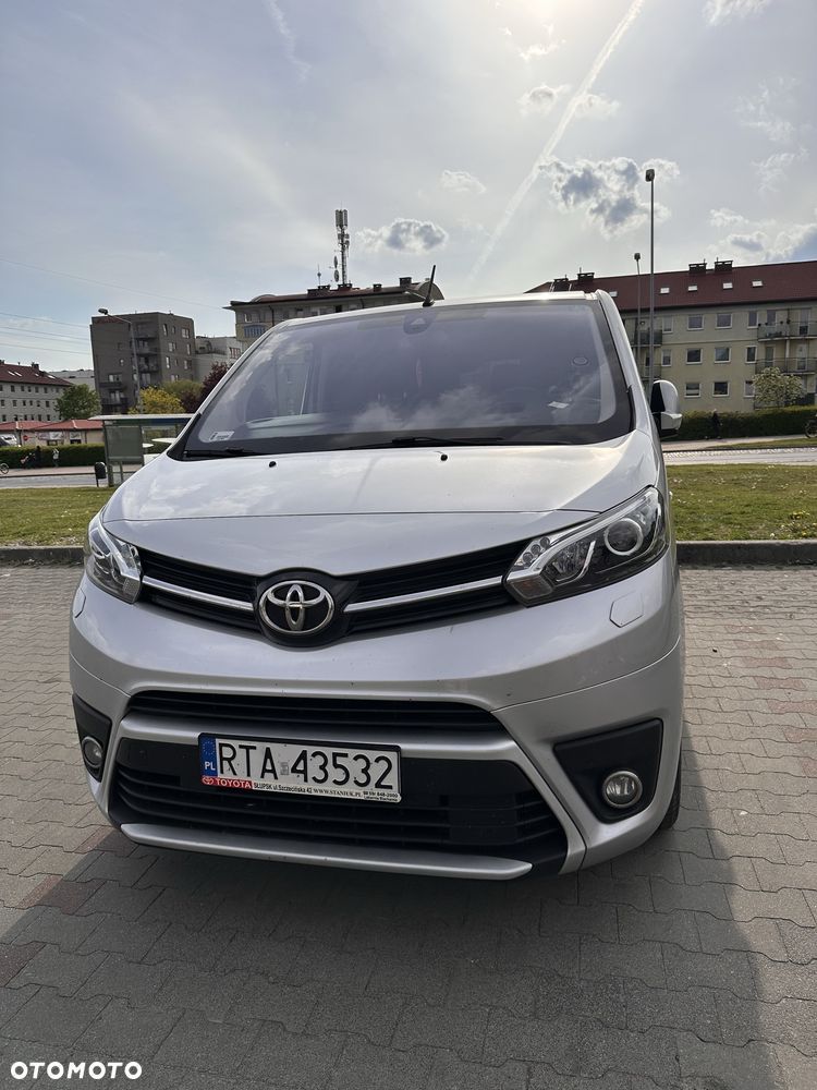 Toyota Proace Verso - 1