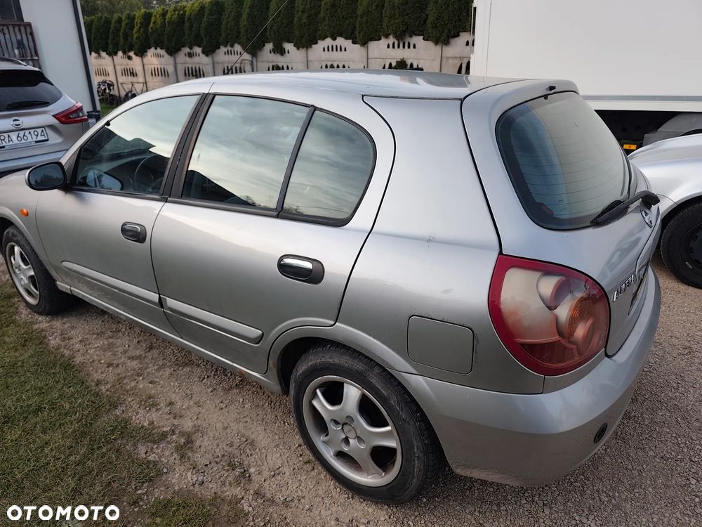 Nissan Almera 2005 photo 3