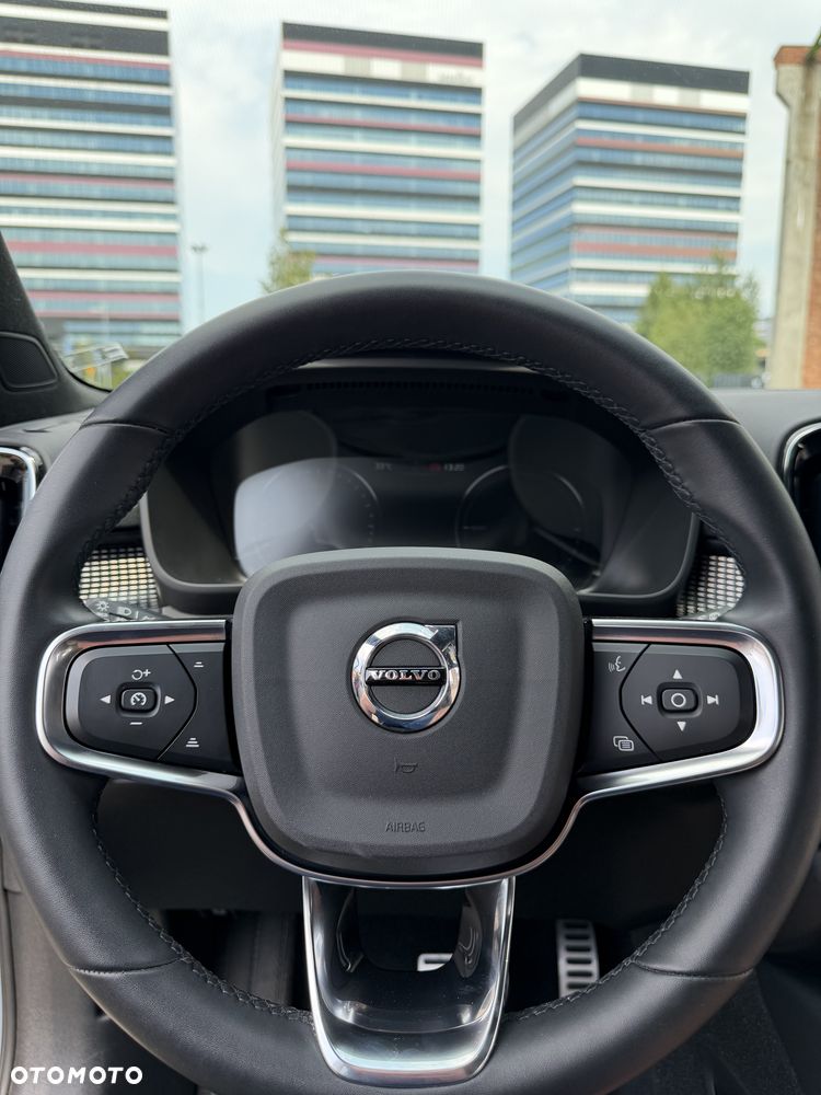 Volvo XC 40 - 15