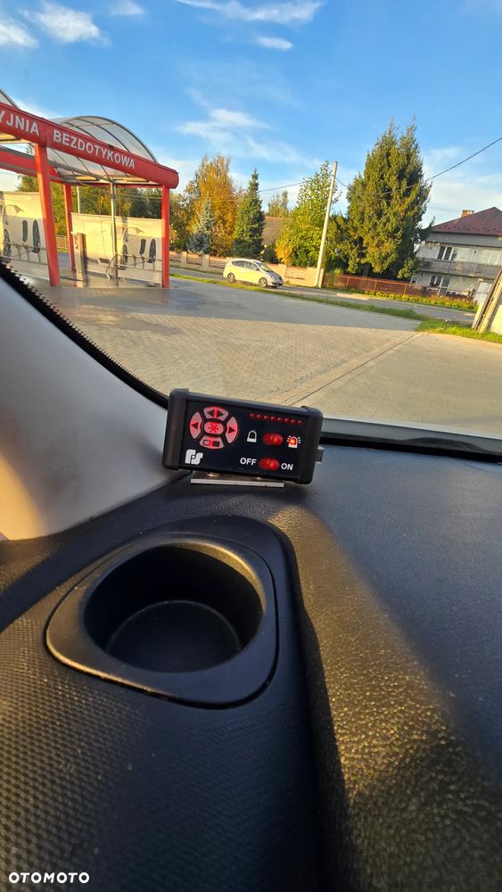 Renault TRAFIC L1H1 - 16