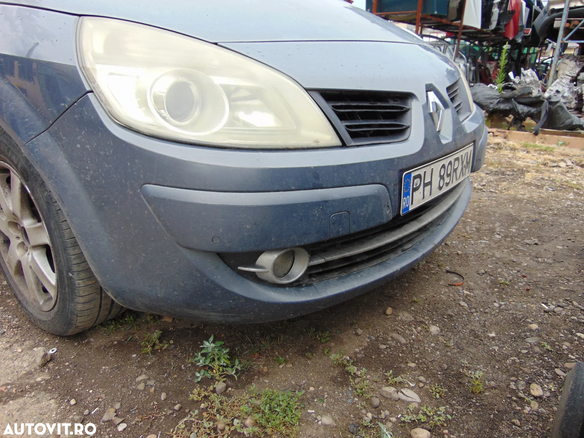 Bara fata Renault Scenic 2 spoiler bara fata completa senzori parcare proiectoare 2006-2009 facelift - 2