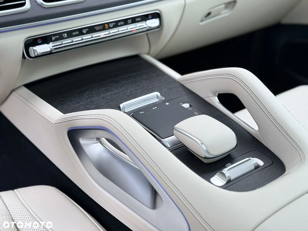 Mercedes-Benz GLE - 16