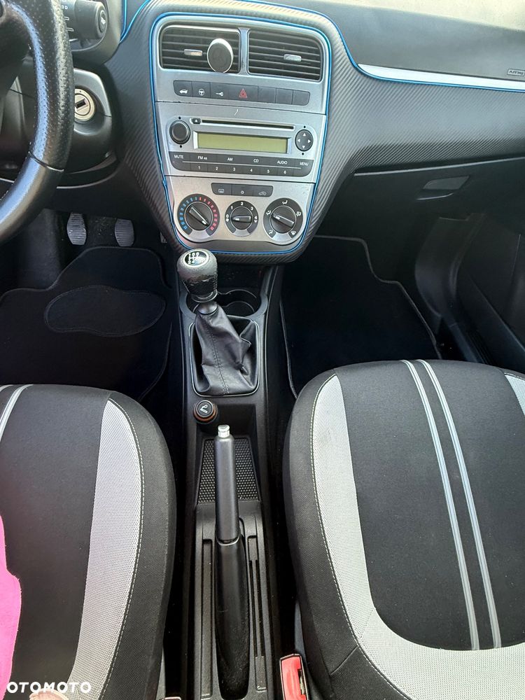 Fiat Grande Punto 1.4 8V Feel - 27