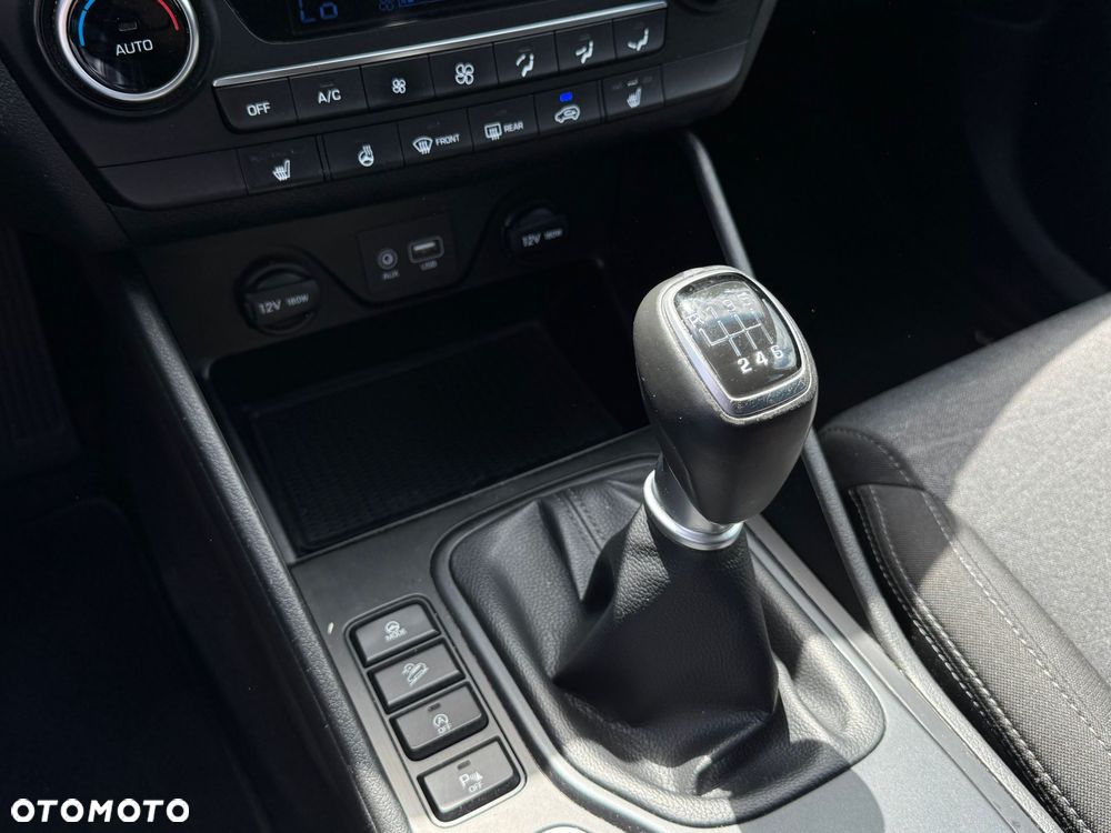 Hyundai Tucson 1.6 GDi Comfort 2WD - 17