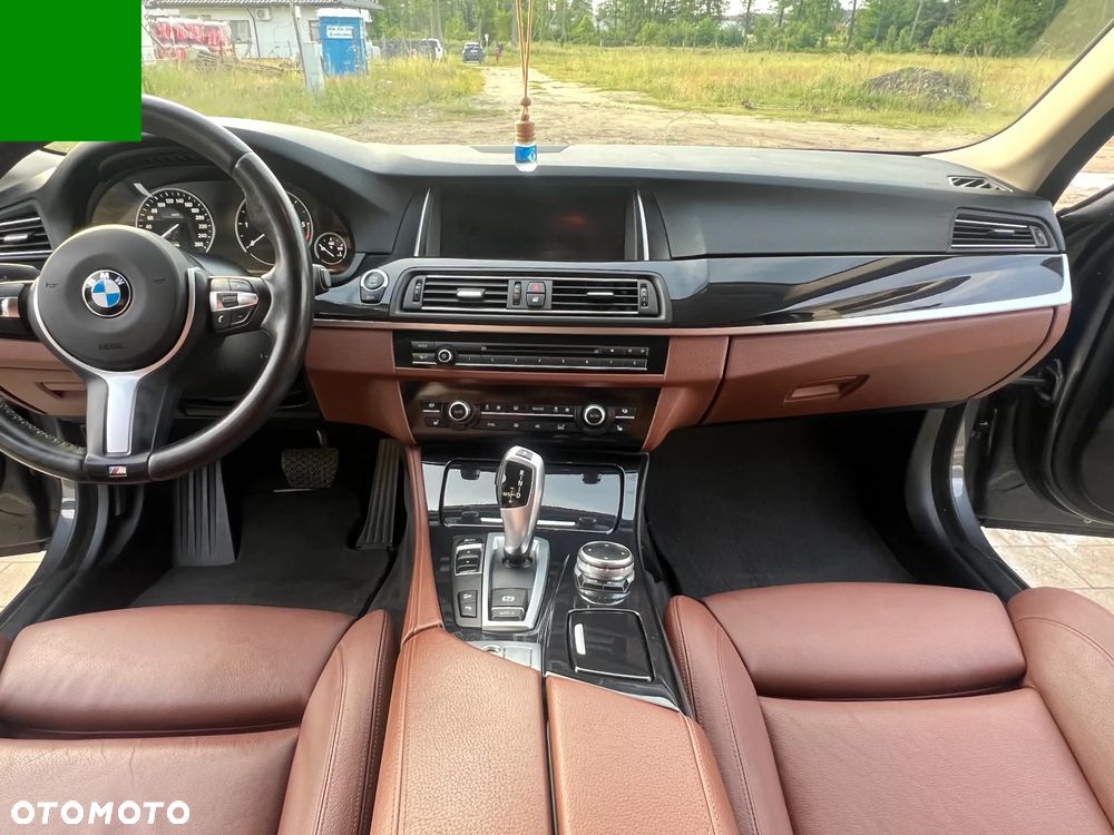 BMW Seria 5 520d Luxury Line - 16