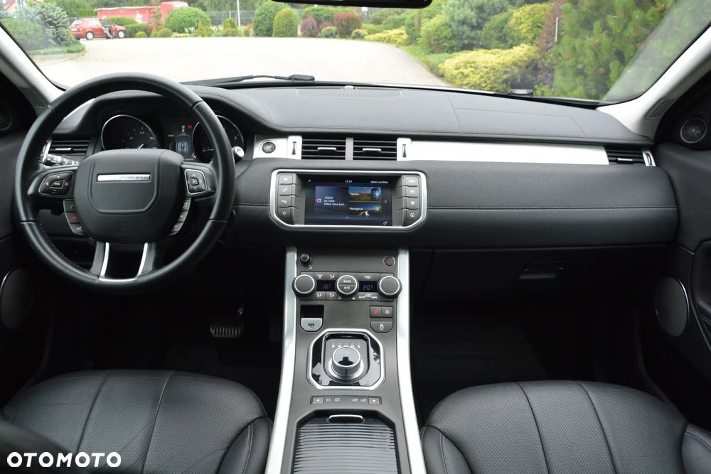 Land Rover Range Rover Evoque TD4 SE Dynamic - 3