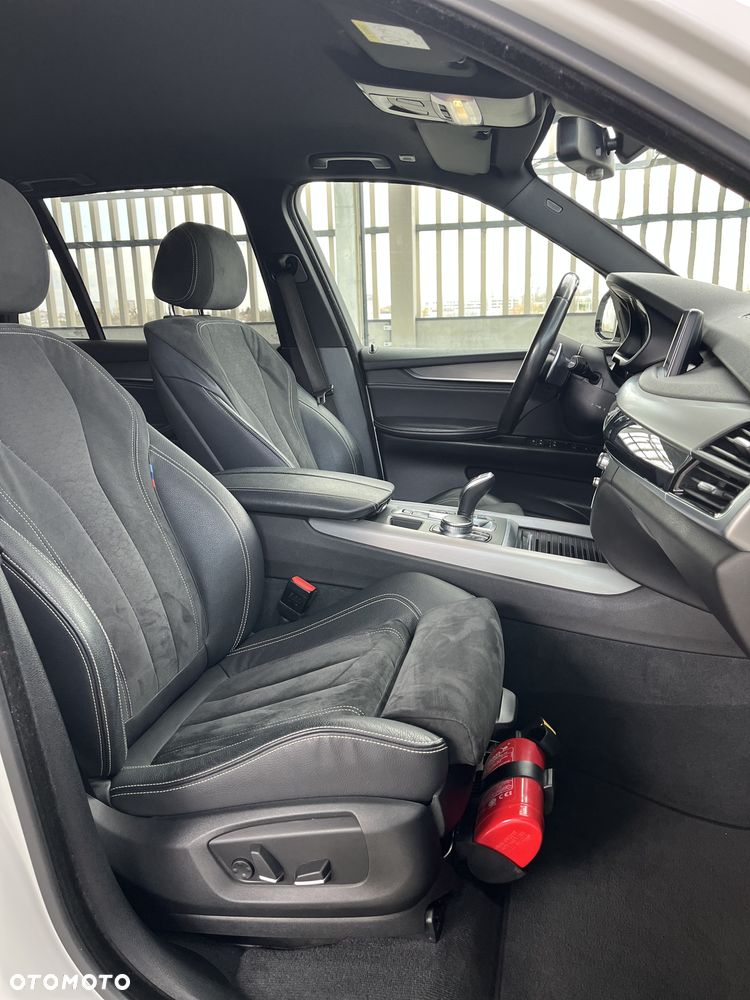 BMW X5 xDrive25d - 28
