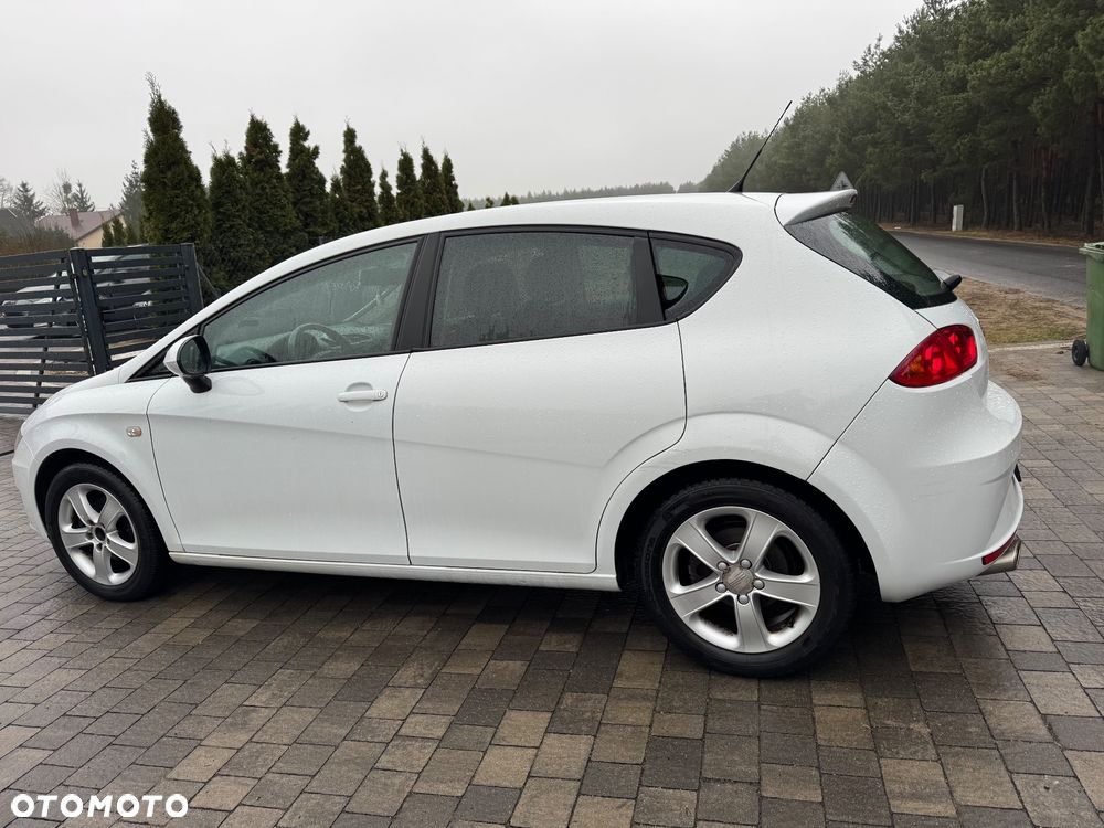 Seat Leon 1.6 TDI DPF Reference Copa - 4