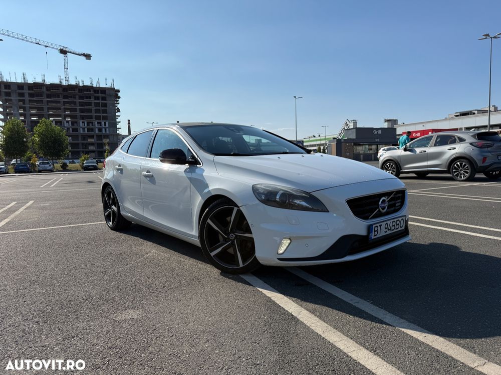 Volvo V40 D4 RDesign - 1