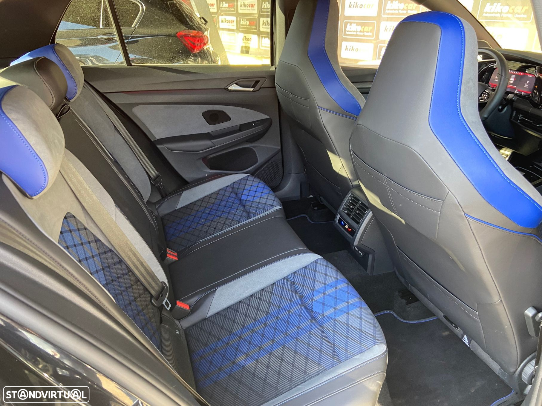 VW Golf - 46