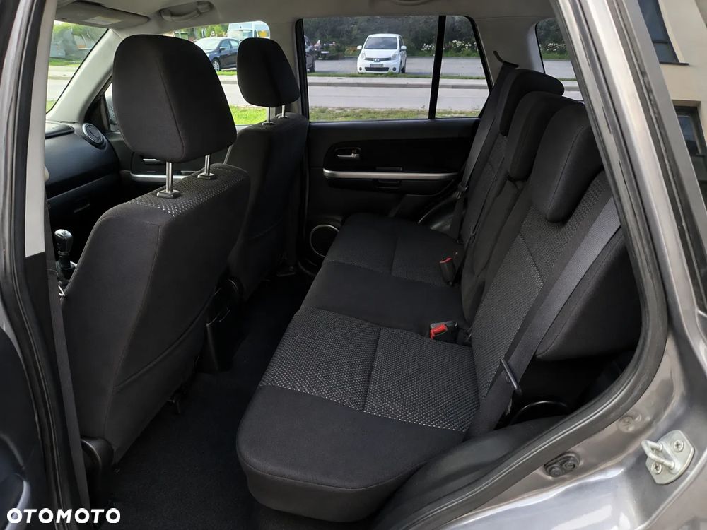 Suzuki Grand Vitara - 8