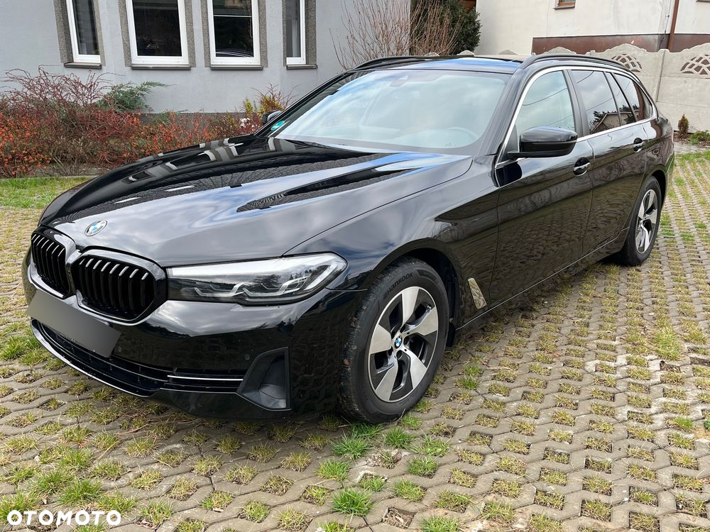 BMW Seria 5 520d xDrive Luxury Line - 11