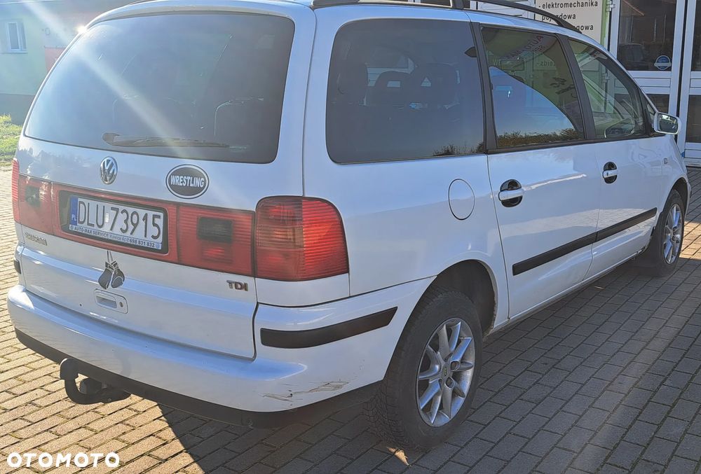 Volkswagen Sharan 1.9 TDI - 5
