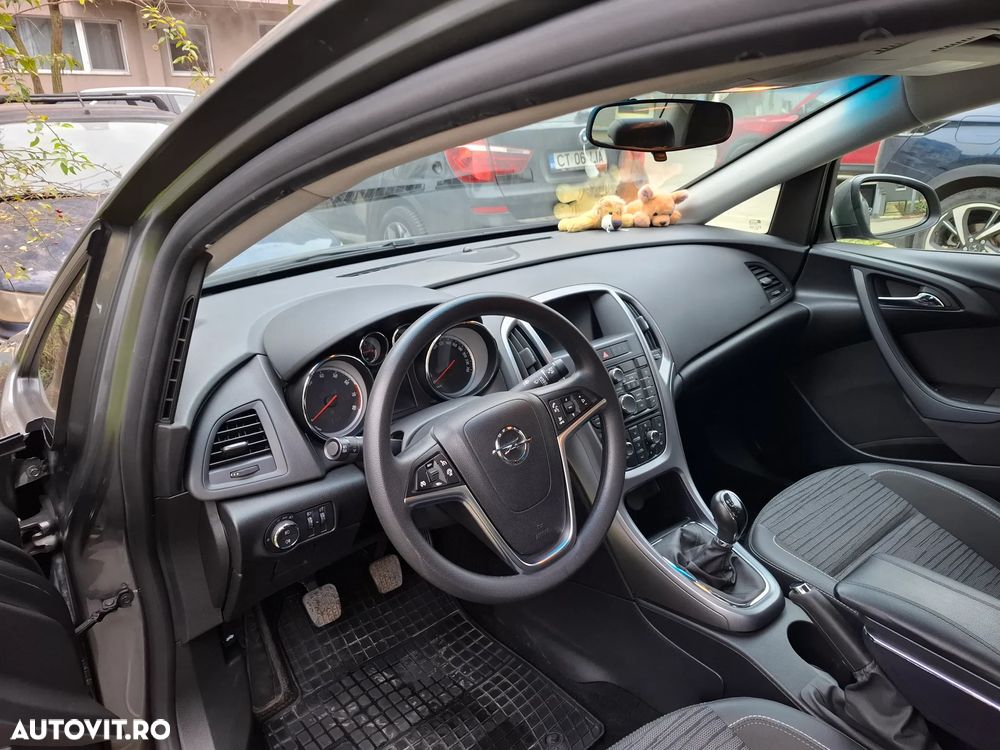 Opel Astra - 6