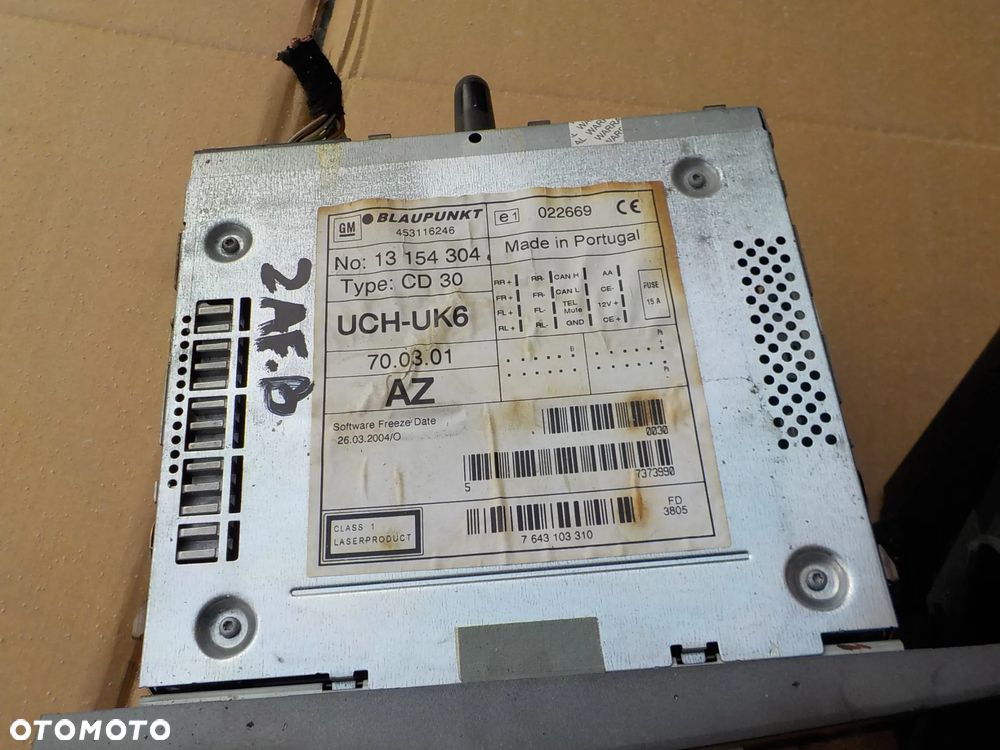 radio cd mp3 wyświetlacz opel zafira b 13154304  13178570 - 3