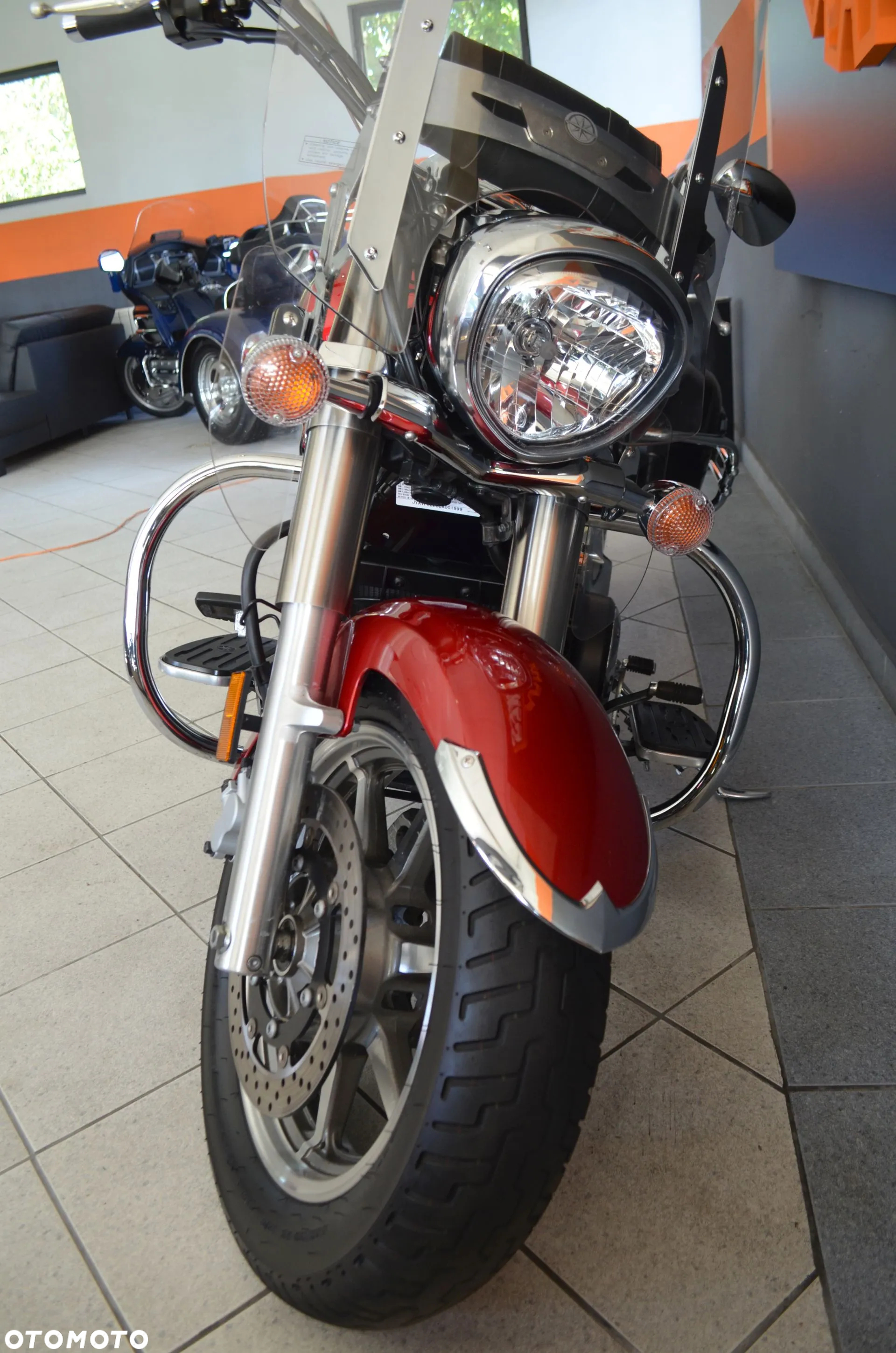 Yamaha XVS - 8
