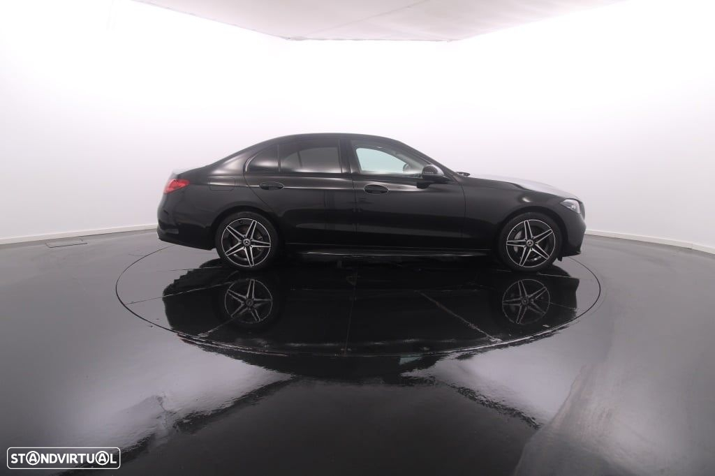 Mercedes-Benz C 300 de AMG Line - 9