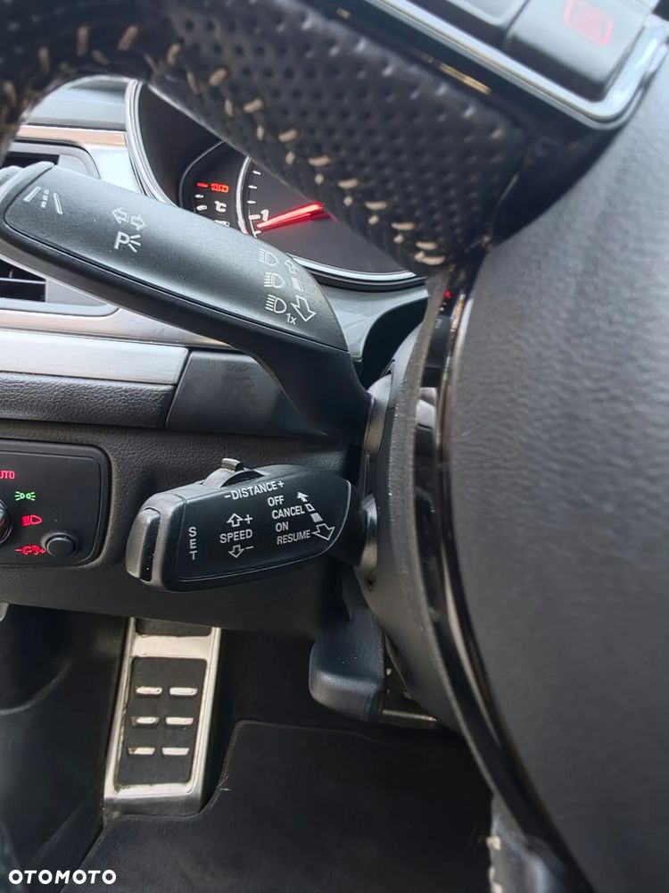 Audi A6 Avant 2.0 TDI Ultra S tronic - 33
