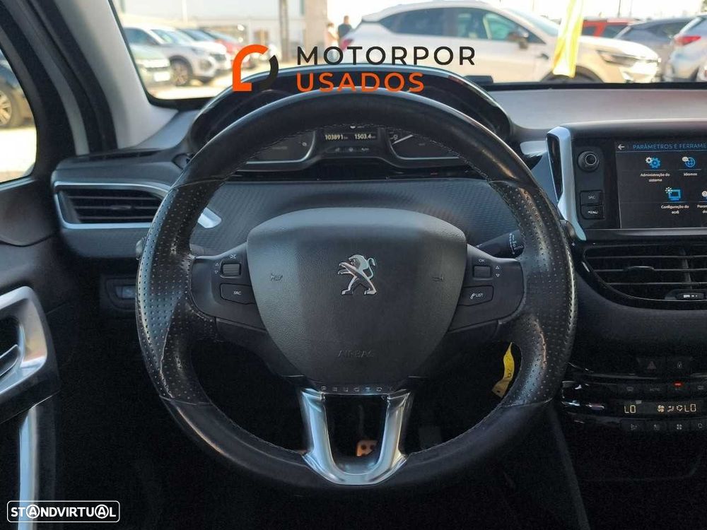 Peugeot 2008 1.6 BlueHDi Crossway - 15