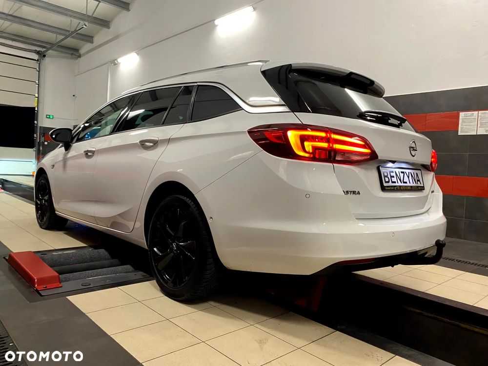 Opel Astra 1.4 Turbo Innovation - 13
