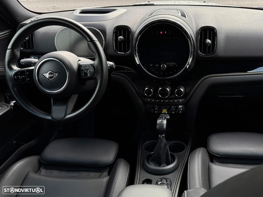 MINI Countryman Cooper SE ALL4 Auto - 6