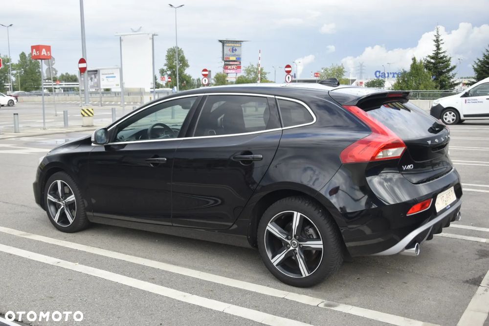 Volvo V40 T3 Geartronic RDesign - 16