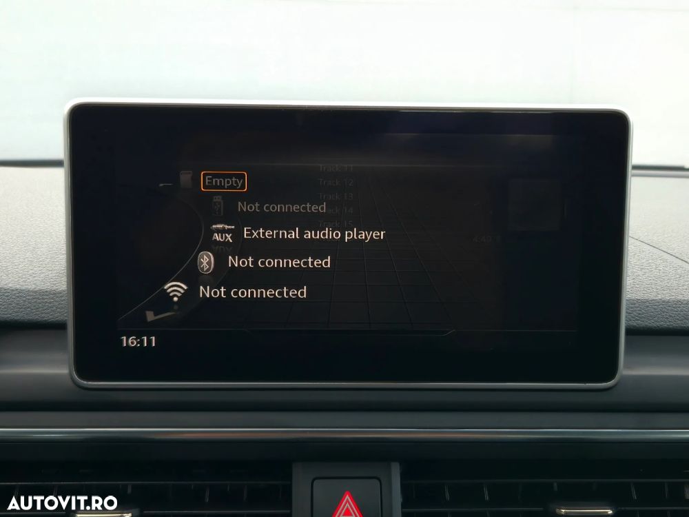 Audi A4 Avant 2.0 TDI ultra S tronic sport - 24