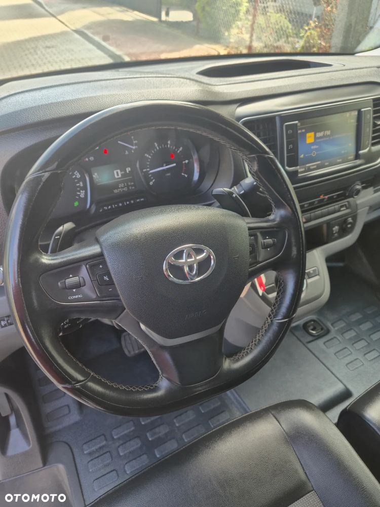 Toyota Proace L2 2020r 2.0HDI BLIS KAMERA  FULL SERVIS ASO JAK NOWY 100% BEZWYPADKOWY - 25