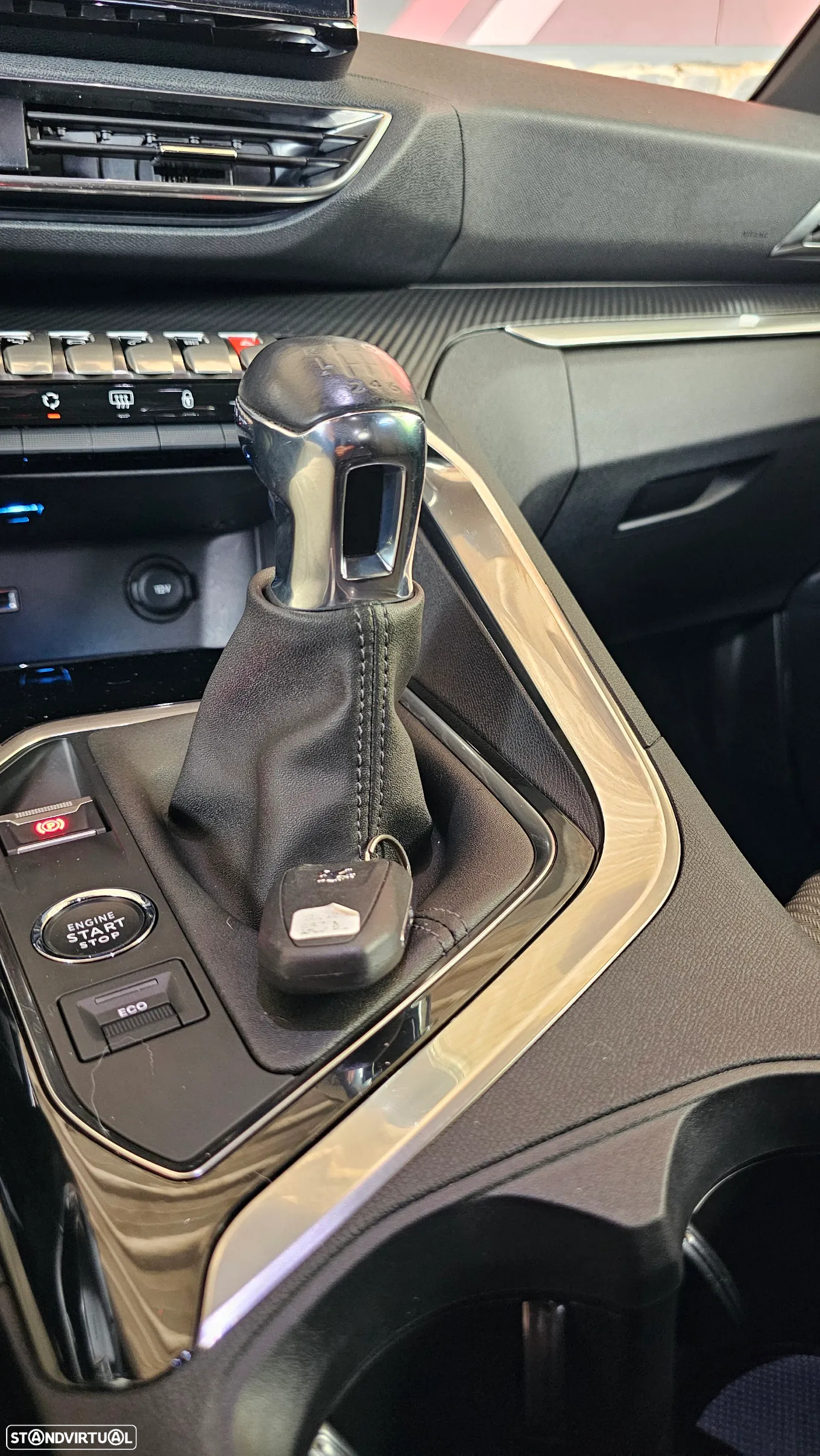 Peugeot 5008 1.2 PureTech Allure - 16