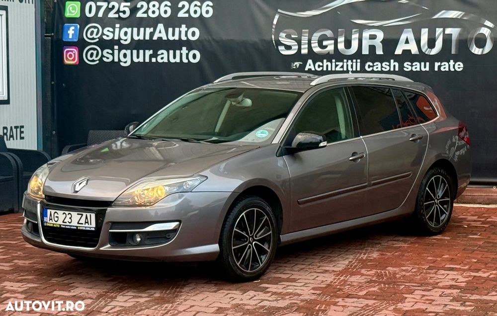 Renault Laguna dCi 110 FAP Bose Edition - 17
