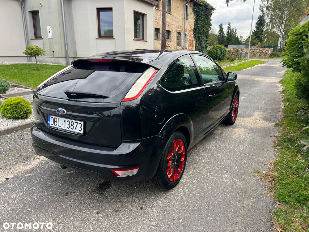 Ford Focus 1.6 16V Viva I - 9