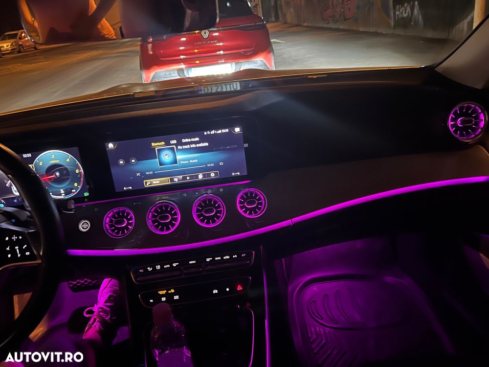 Mercedes-Benz E 220 d 9G-TRONIC Exclusive - 11