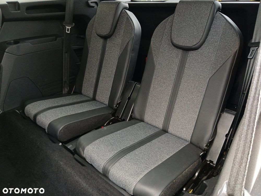 Peugeot 5008 1.6 PureTech Allure S&S EAT8 - 10