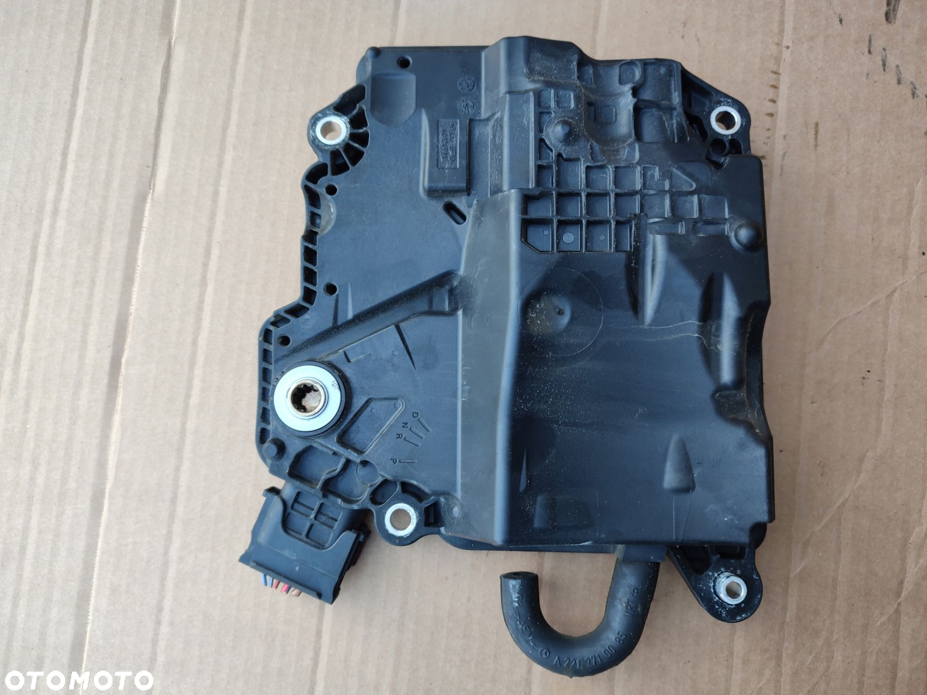 Moduł sterownik komputer skrzyni biegów MERCEDES GLK X204 A0002701952 - 2