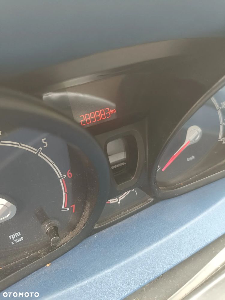 Ford Fiesta - 9