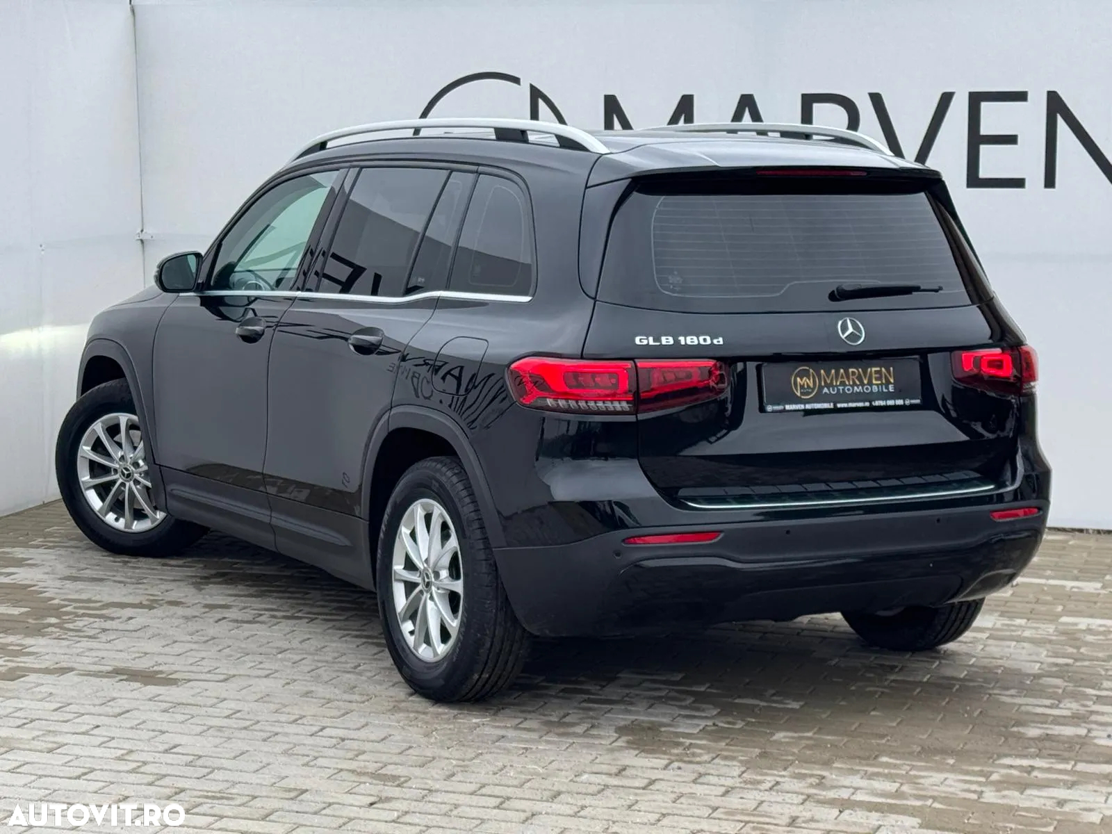 Mercedes-Benz GLB 180 d 8G-DCT Progressive - 4
